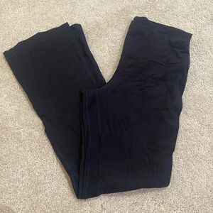 Lululemon yoga pants
